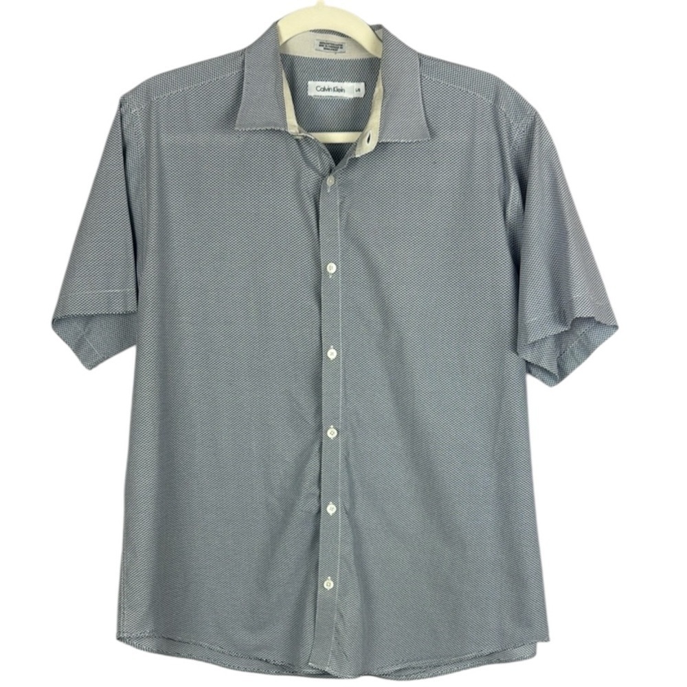Calvin Klein Men's Gray Lightweight Casual Short Sleeve Shirt Size Large